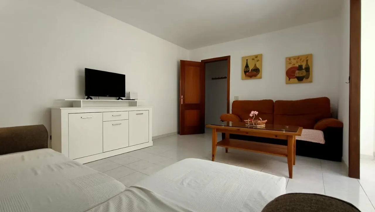 Apartamento alquilaencanarias El Medano, El Cabezo, next to the beach !!! 0*, El Médano